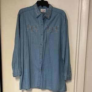 Northern Reflections Denim Floral Top